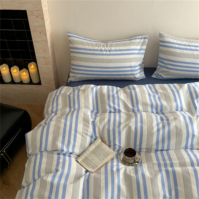 91家纺网 家纺一手货源 找家纺 金丝鸟家纺 2025新款全棉斜纹印花条纹系列四件套及单品 具象蓝