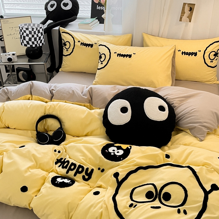 91家纺网 家纺一手货源 找家纺 沐慕 2025新款简约亲肤毛巾绣四件套 黑球球-黄色