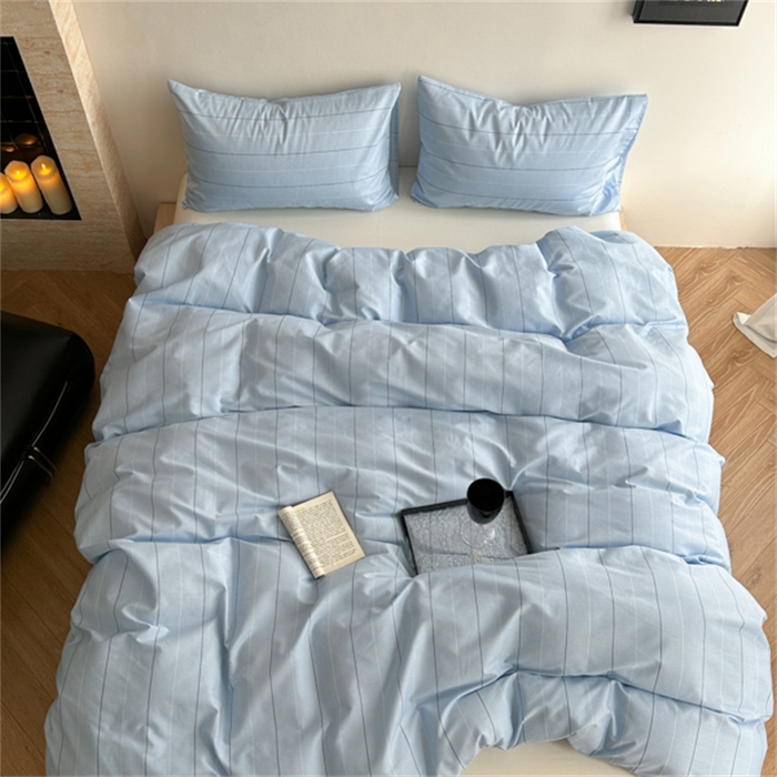 91家纺网 家纺一手货源 找家纺 金丝鸟家纺 2025新款全棉斜纹印花条纹系列四件套及单品 追忆蓝