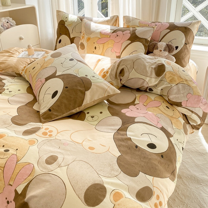 91家纺网 家纺一手货源 找家纺 宜家坊 2025早春新品全棉纯棉喷气13070小清新印花纯棉四件套-风格二 熊熊总动员