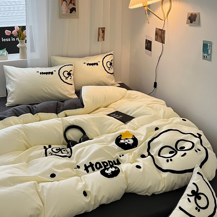 91家纺网 家纺一手货源 找家纺 沐慕 2025新款简约亲肤毛巾绣四件套 黑球球-米灰