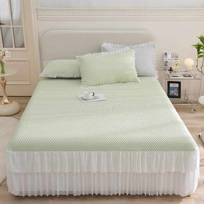 91家纺网 家纺一手货源 找家纺 赛丽雅 2025爆款A类凉感豆豆凉席三件套床裙款冰丝软席子床笠款凉席 水绿