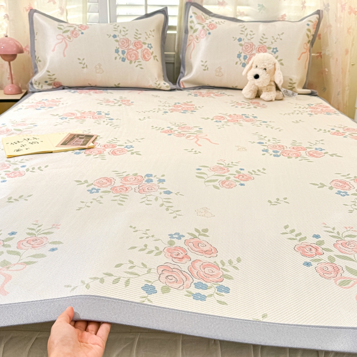 91家纺网 家纺一手货源 找家纺 川悦生活 2025新款数码印花冰藤席 玫瑰原野