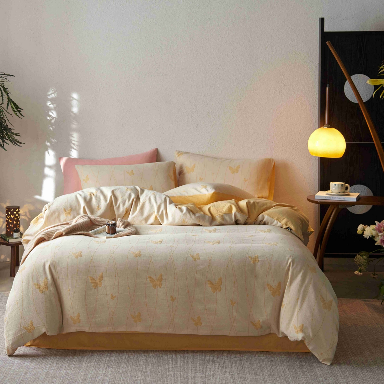 91家纺网 家纺一手货源 找家纺 安莱生活 2025新款60s双层纱色织大提花蝶舞翩翩四件套系列 蝶舞翩翩-驼黄