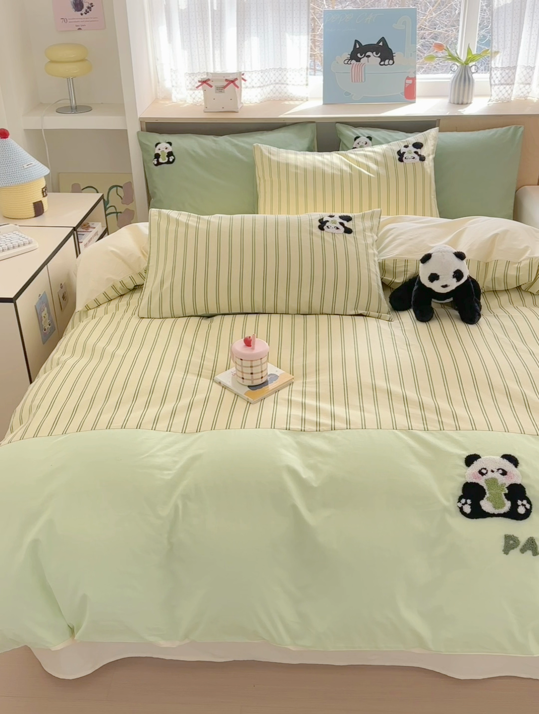 91家纺网 家纺一手货源 找家纺 娜娜 2025新款全棉立体毛巾绣四件套 熊猫墩墩