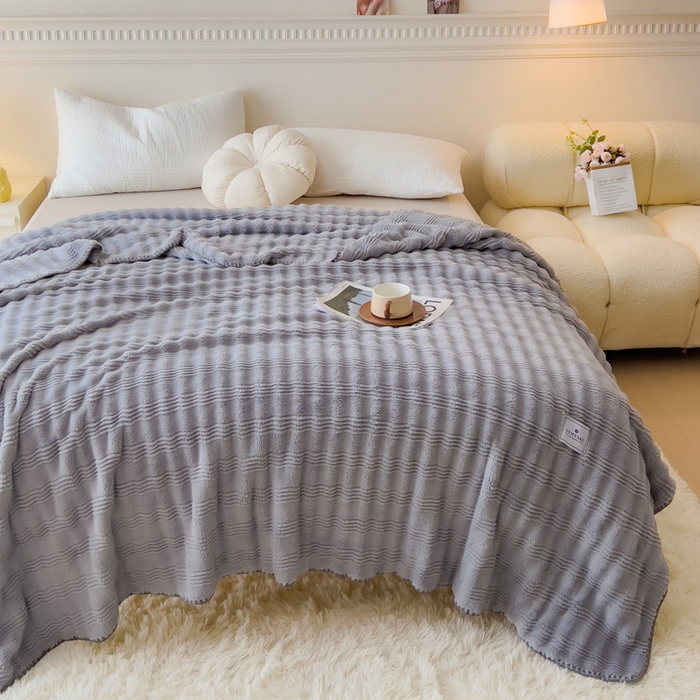 91家纺网 家纺一手货源 找家纺 宜家坊 2025新款高克重双面绒毛卡兔绒多功能毛毯 高级灰