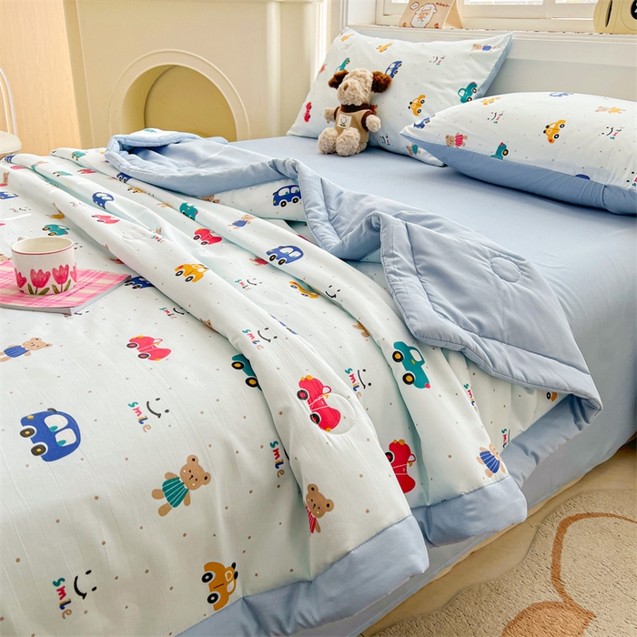 91家纺网 家纺一手货源 找家纺 秋泽家纺 2025春夏新款水洗棉双层纱大豆纤维夏被夏凉被空调被 汽车派对