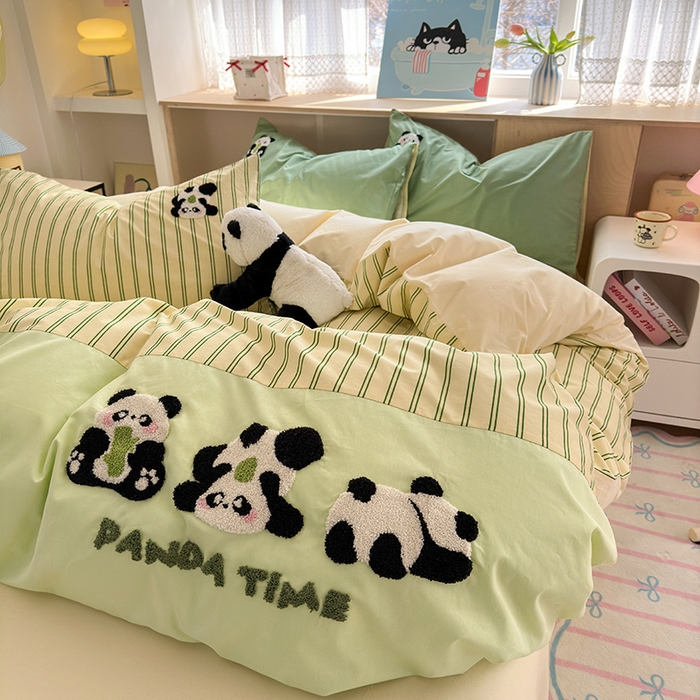 91家纺网 家纺一手货源 找家纺 娜娜 2025新款全棉立体毛巾绣四件套 熊猫墩墩