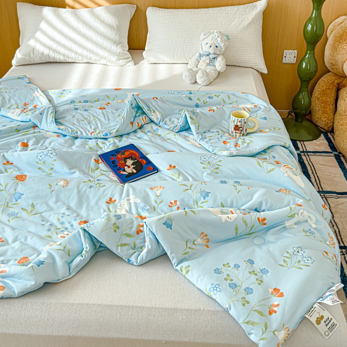 91家纺网 家纺一手货源 找家纺 品乐家纺 2025新款A类针织棉大豆被夏被夏凉被空调被学生被子 花丛兔