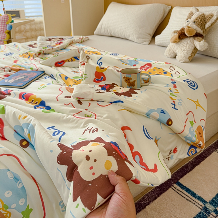 91家纺网 家纺一手货源 找家纺 品乐家纺 2025新款A类针织棉大豆被夏被夏凉被空调被学生被子 动物乐园