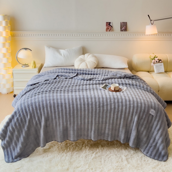 91家纺网 家纺一手货源 找家纺 宜家坊 2025新款高克重双面绒毛卡兔绒多功能毛毯 高级灰