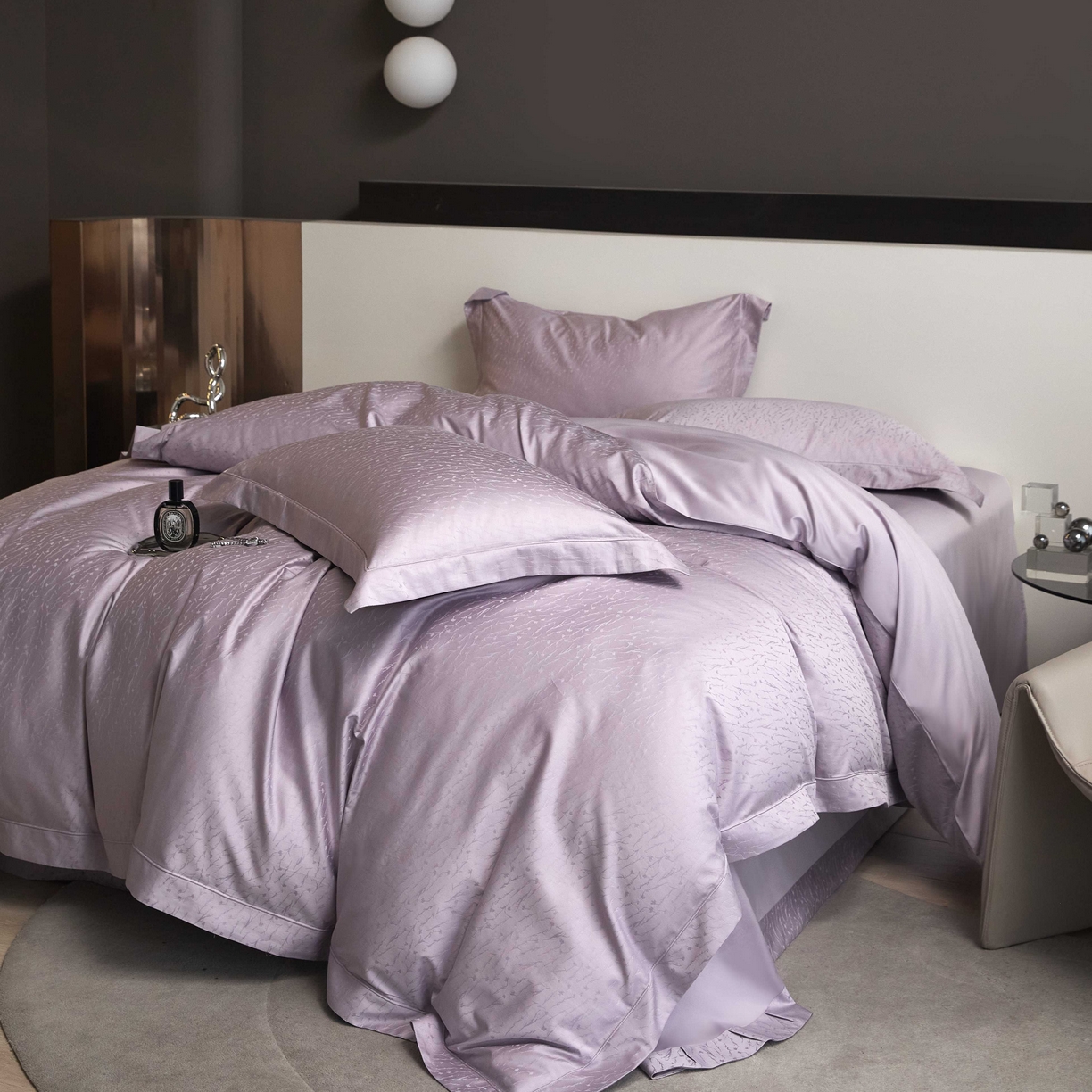 91家纺网 家纺一手货源 找家纺 榻尚家居 2025春夏新款长绒棉全棉纯棉贡缎提花手工立体埋绳工艺四件套 艾克亚（温馨紫）