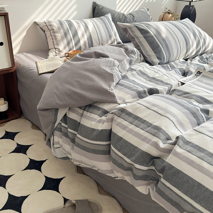 91家纺网 家纺一手货源 找家纺 水洗的故事2025新款A类AB版全棉色织水洗棉四件套 棕条烟灰