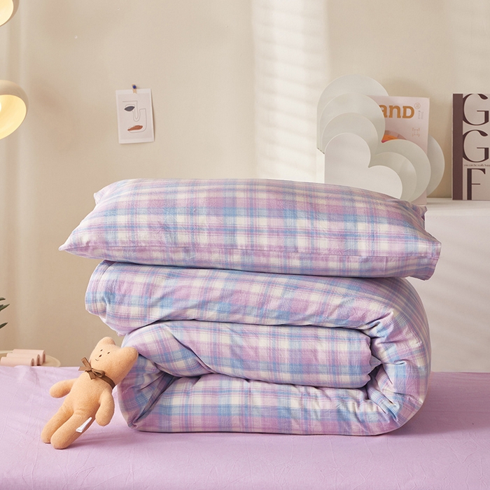 91家纺网 家纺一手货源 找家纺 水洗的故事 2025新款开学季色织水洗棉学生宿舍三件套 炫彩紫