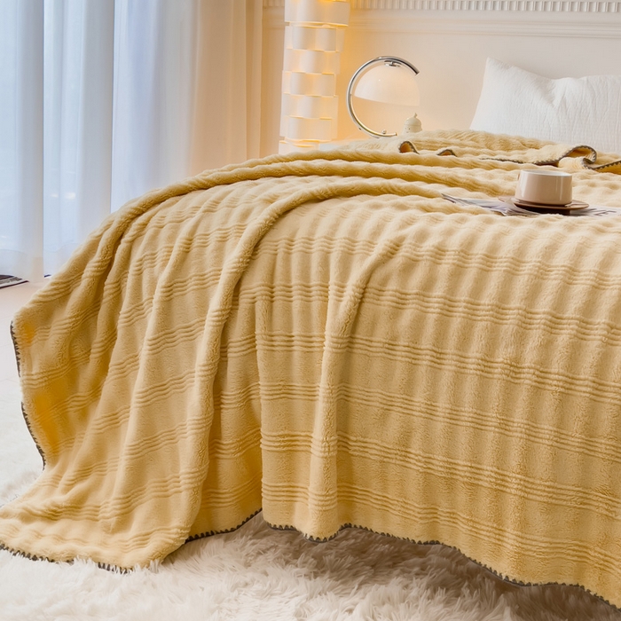 91家纺网 家纺一手货源 找家纺 宜家坊 2025新款高克重双面绒毛卡兔绒多功能毛毯 荧光黄