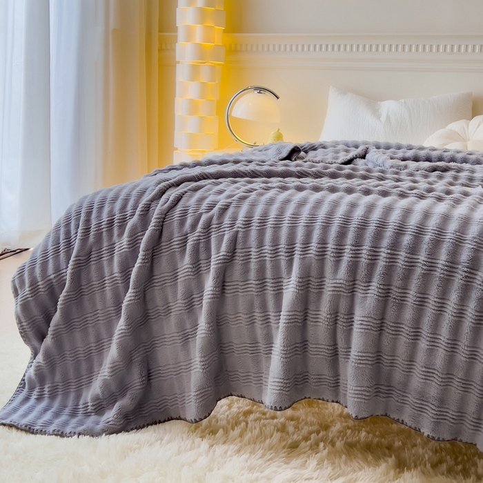 91家纺网 家纺一手货源 找家纺 宜家坊 2025新款高克重双面绒毛卡兔绒多功能毛毯 高级灰