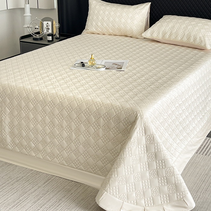 91家纺网 家纺一手货源 找家纺 2025新款A类100支长绒棉夹棉床盖三件套全棉纯棉加厚绗绣床单四季款床上用品 奶玉