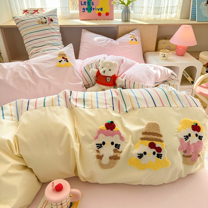 91家纺网 家纺一手货源 找家纺 娜娜 2025新款全棉立体毛巾绣四件套 甜心小猫