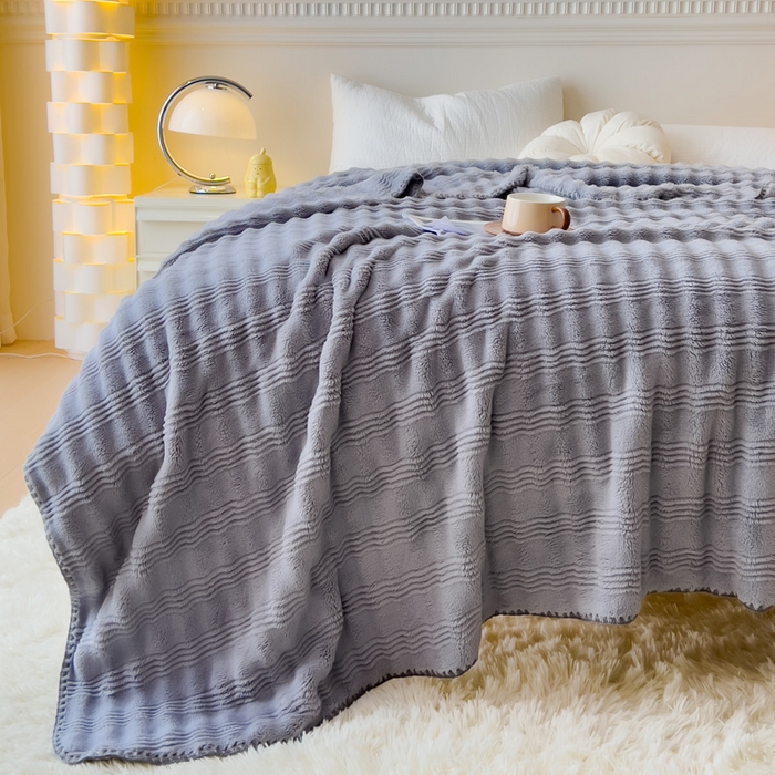 91家纺网 家纺一手货源 找家纺 宜家坊 2025新款高克重双面绒毛卡兔绒多功能毛毯 高级灰