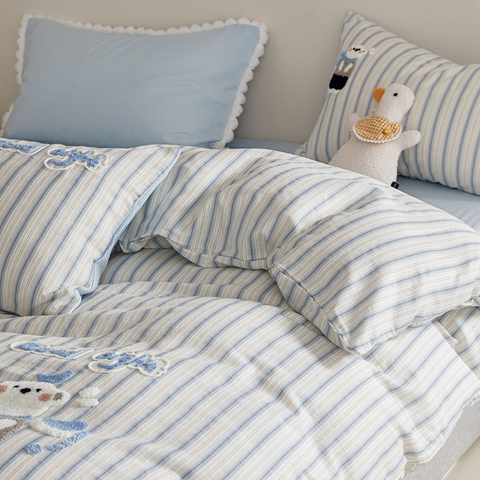 91家纺网 家纺一手货源 找家纺 怡家居 2025新款全棉双层纱可爱卡通毛巾绣四件套 晚安熊