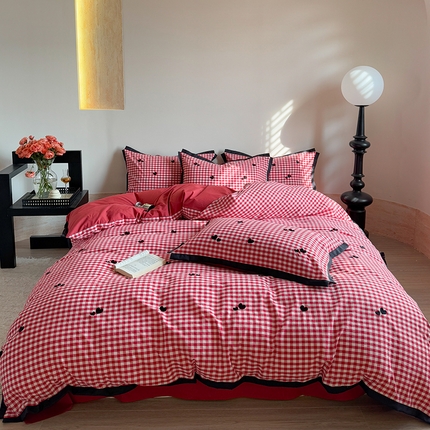 优悦生活馆2025新款全棉纯棉水洗棉刺绣四件套 红格-爱心