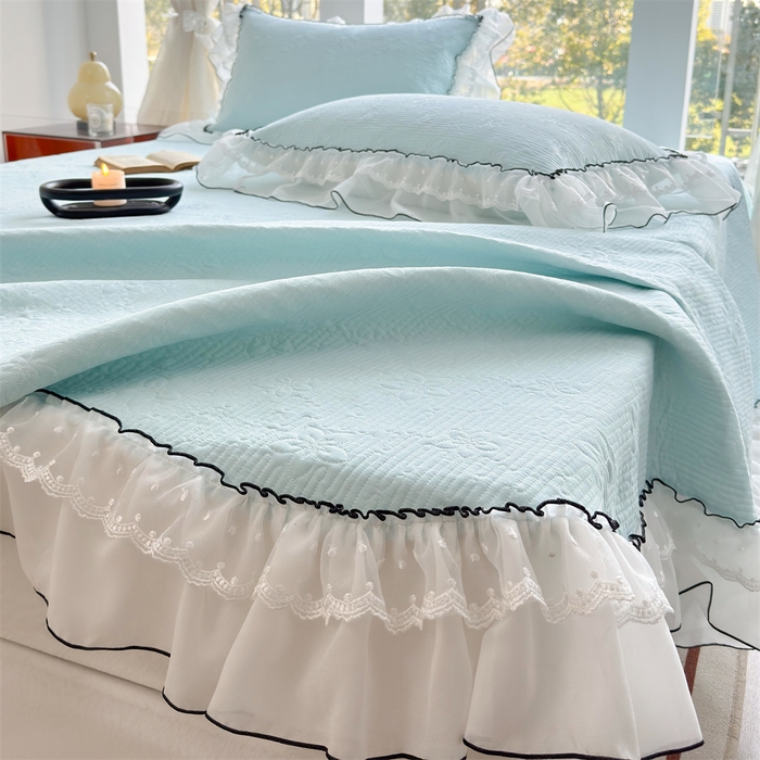 91家纺网 家纺一手货源 找家纺 金喜 2025新款韩版木棉纯色床盖双层蕾丝边夹棉床盖-星梦系列 星梦-蔚蓝