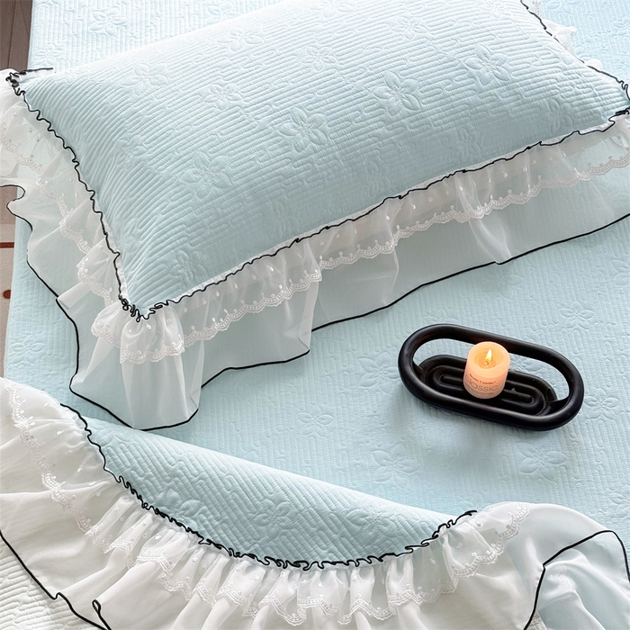 91家纺网 家纺一手货源 找家纺 金喜 2025新款韩版木棉纯色床盖双层蕾丝边夹棉床盖-星梦系列 星梦-蔚蓝