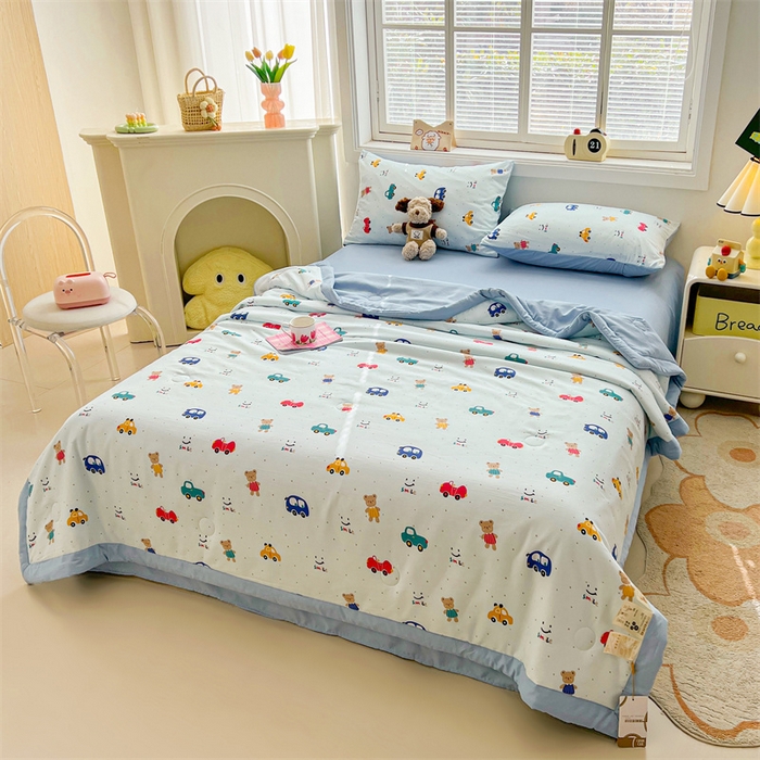 91家纺网 家纺一手货源 找家纺 秋泽家纺 2025春夏新款水洗棉双层纱大豆纤维夏被夏凉被空调被 汽车派对