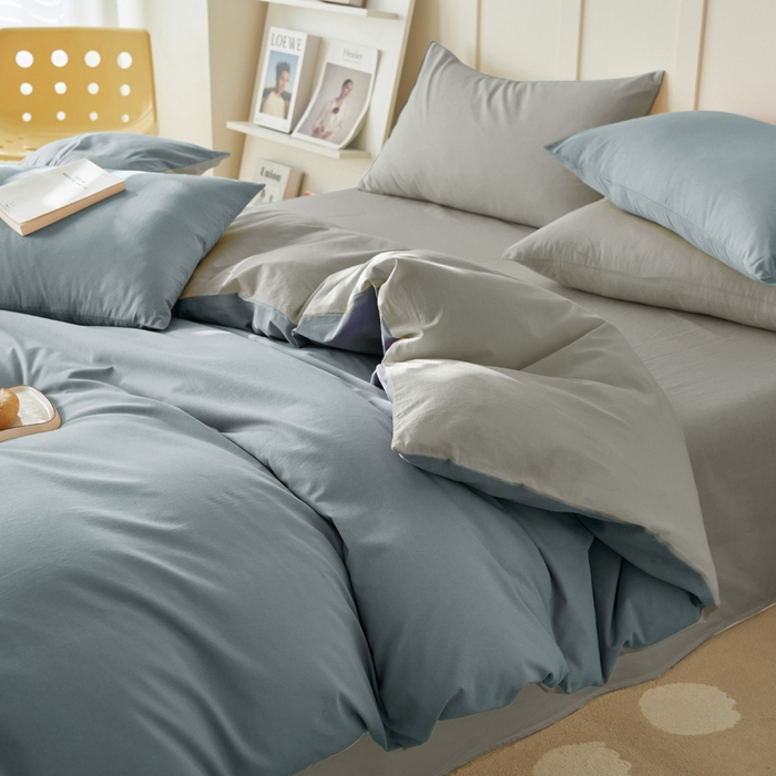 91家纺网 家纺一手货源 找家纺 寐绸家纺 2025新款纯棉水洗棉双拼单被套（自然光） 礁石灰+毛毯灰