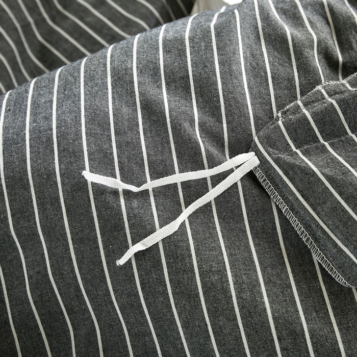 91家纺网 家纺一手货源 找家纺 水洗的故事 2025新款开学季色织水洗棉学生宿舍三件套 灰细条