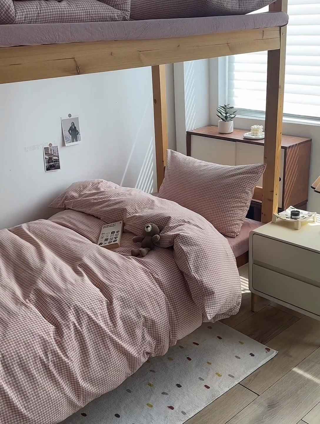 91家纺网 家纺一手货源 找家纺 水洗的故事 2025新款A类色织水洗棉学生三件套 西西里粉-