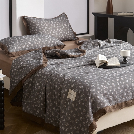 91家纺网 家纺一手货源 找家纺 （总）大彩家居 2025新款全棉皱皱纱双层纱夏被空调被夏凉被被子被芯