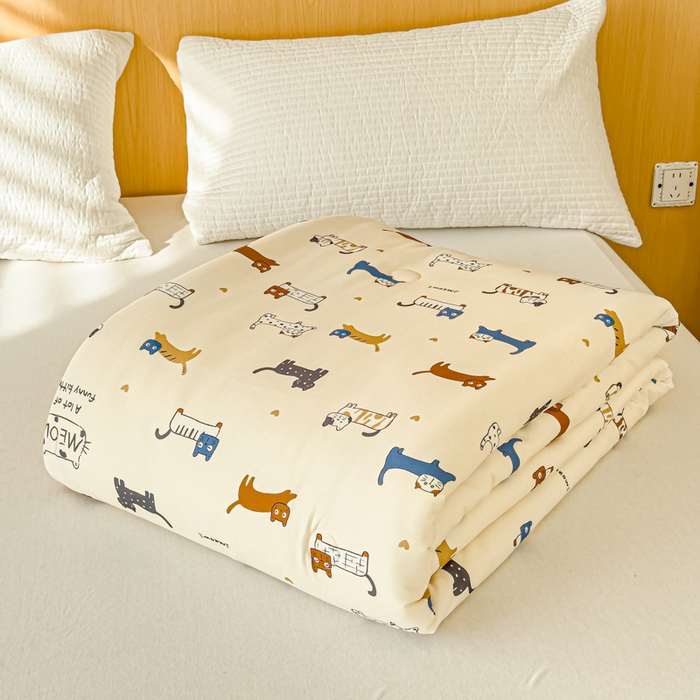 91家纺网 家纺一手货源 找家纺 品乐家纺 2025新款A类针织棉大豆被夏被夏凉被空调被学生被子 快乐的小猫