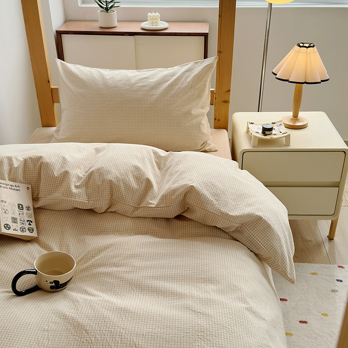 91家纺网 家纺一手货源 找家纺 水洗的故事 2025新款A类色织水洗棉学生三件套 小小格米-