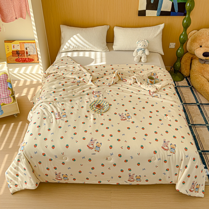 91家纺网 家纺一手货源 找家纺 品乐家纺 2025新款A类针织棉大豆被夏被夏凉被空调被学生被子 草莓兔