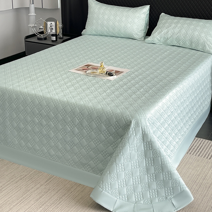 91家纺网 家纺一手货源 找家纺 2025轻奢风A类长绒棉夹棉床盖床笠三件套纯色绗绣四季高级感纯色全棉纯棉床上用品 茶绿