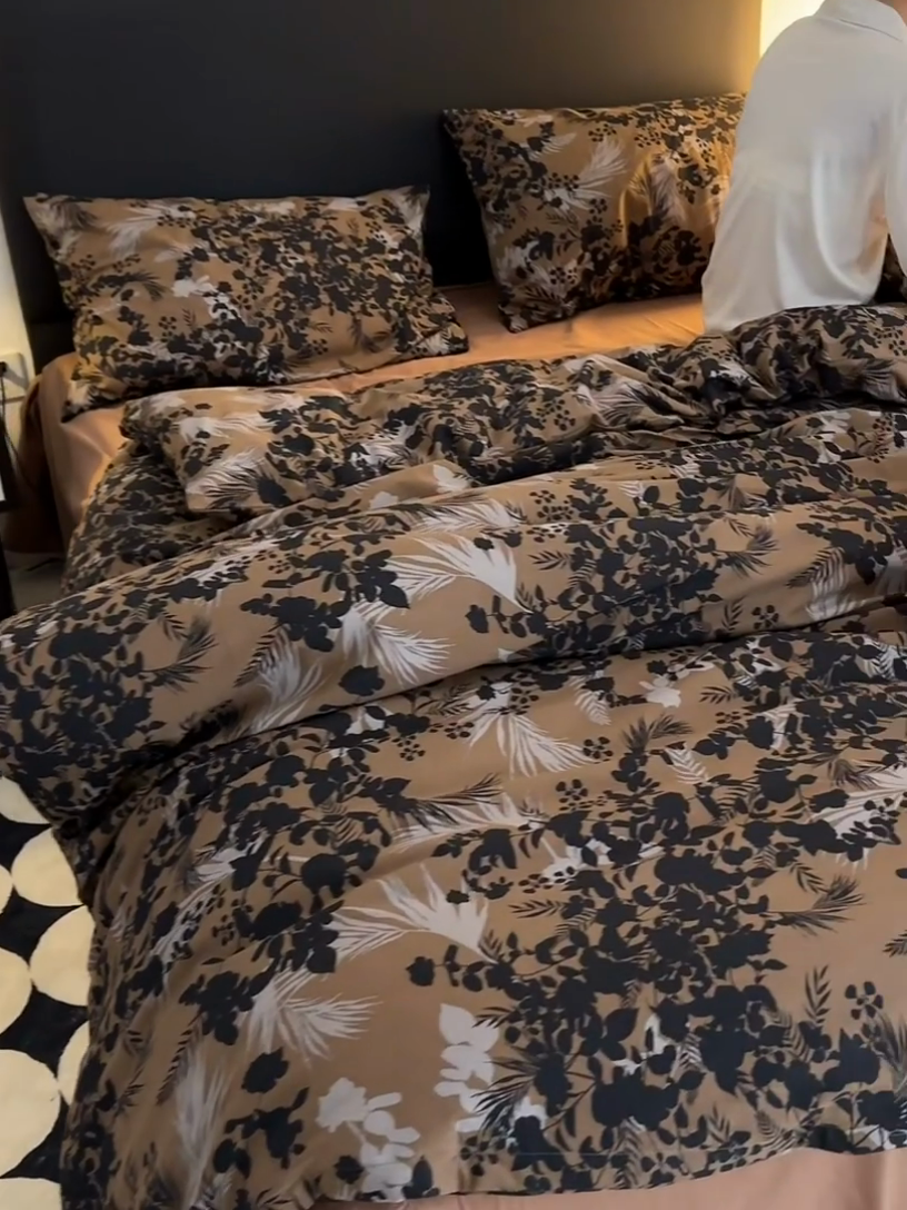 91家纺网 家纺一手货源 找家纺 水洗的故事 2025新款全棉磨毛印花四件套 墨轩