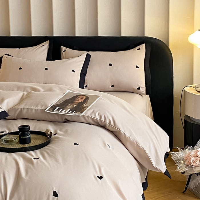 91家纺网 家纺一手货源 找家纺 （总）米彩家纺 2025新款水洗磨毛四件套-蝴蝶结爱心系列