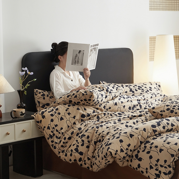 91家纺网 家纺一手货源 找家纺 水洗的故事 2025新款全棉磨毛印花四件套 芊寻