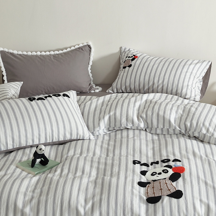 91家纺网 家纺一手货源 找家纺 怡家居 2025新款全棉双层纱可爱卡通毛巾绣四件套 小熊猫