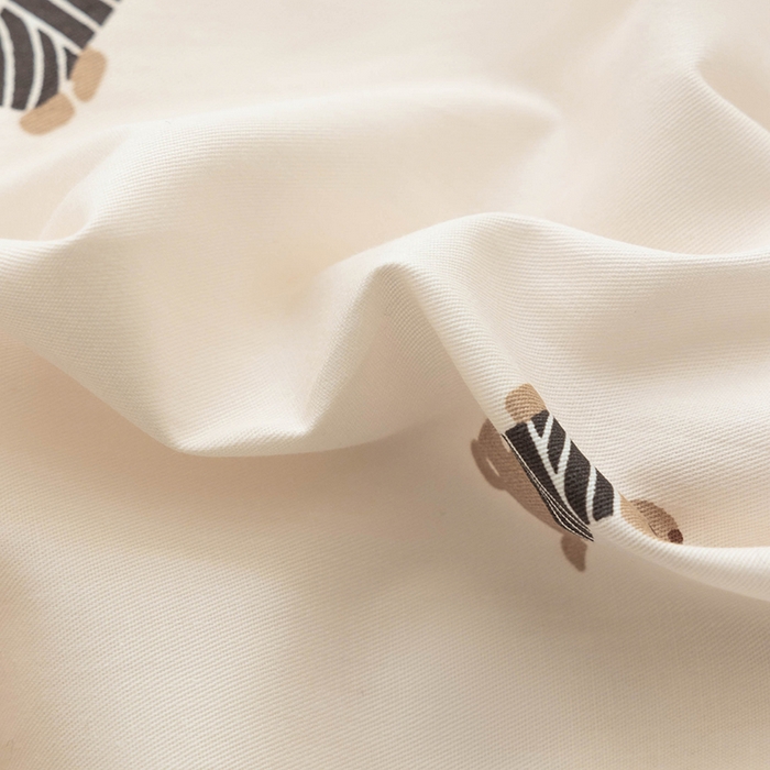 91家纺网 家纺一手货源 找家纺 绫韵 2025春夏新款ins清新卡通碎花全棉13372精梳纯棉单床单系列 条纹狗