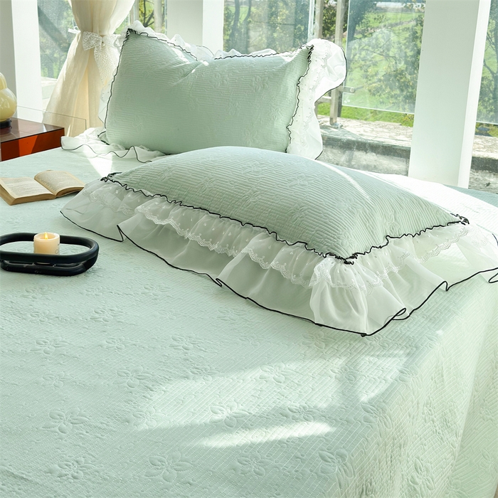 91家纺网 家纺一手货源 找家纺 金喜 2025新款韩版木棉纯色床盖双层蕾丝边夹棉床盖-星梦系列 星梦-水绿