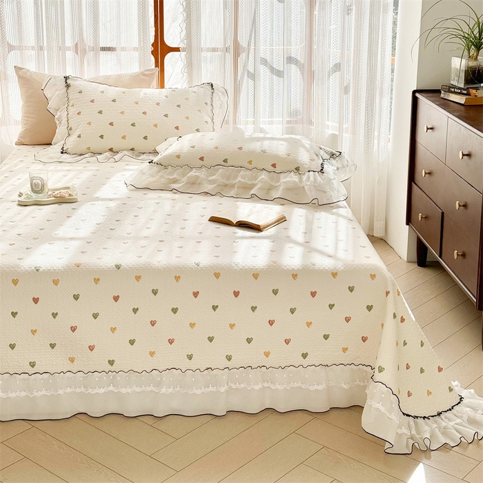 91家纺网 家纺一手货源 找家纺 （总）金喜 2025新款韩版木棉印花小清新床盖双层蕾丝边夹棉床盖-小清新系列