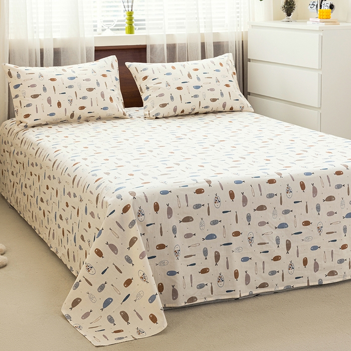 91家纺网 家纺一手货源 找家纺 绫韵 2025春夏新款ins清新卡通碎花全棉13372精梳纯棉单床单系列 鱼多多