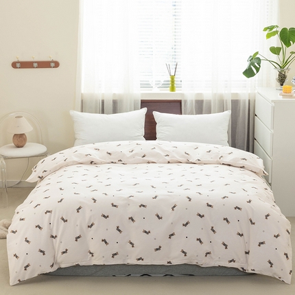 91家纺网 家纺一手货源 找家纺 绫韵2025春夏新款ins清新卡通碎花全棉13372精梳纯棉单被套系列 条纹狗