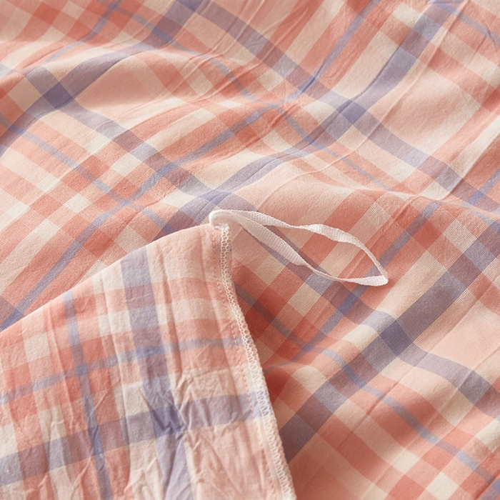 91家纺网 家纺一手货源 找家纺 水洗的故事 2025新款开学季色织水洗棉学生宿舍三件套 恩利尔红