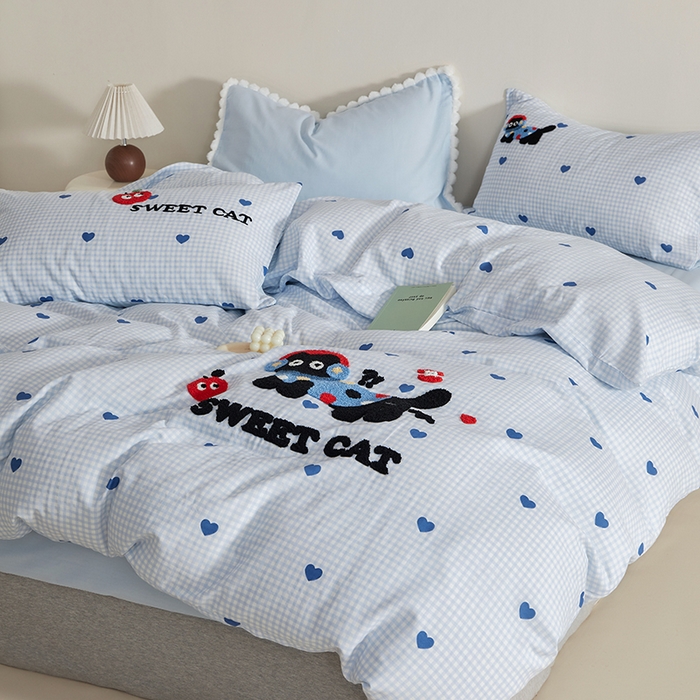 91家纺网 家纺一手货源 找家纺 怡家居 2025新款全棉双层纱可爱卡通毛巾绣四件套 耳机猫