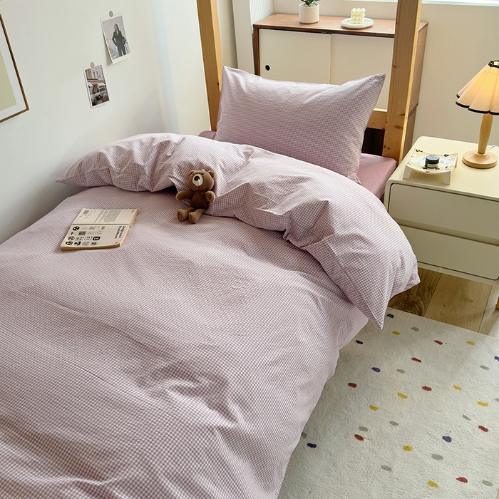 91家纺网 家纺一手货源 找家纺 水洗的故事 2025新款A类色织水洗棉学生三件套 小小格紫-