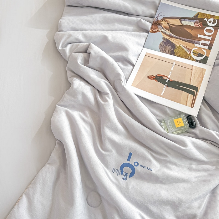 91家纺网 家纺一手货源 找家纺 芙绣 芙绣 2025新款七彩华夫格提花夏被四件套夏凉被空调被 银灰+灰