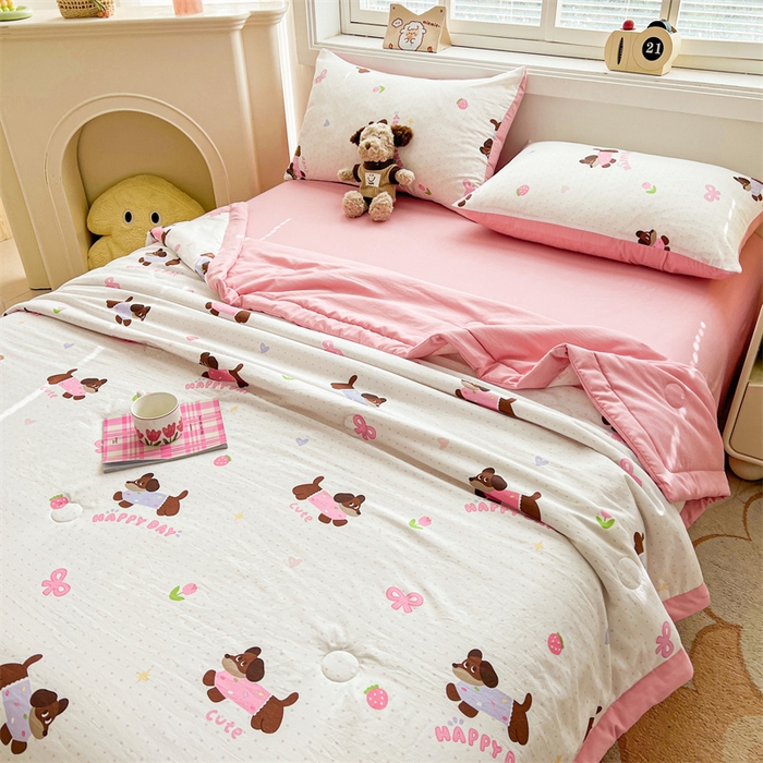 91家纺网 家纺一手货源 找家纺 秋泽家纺 2025春夏新款水洗棉双层纱大豆纤维夏被夏凉被空调被 快乐汪汪